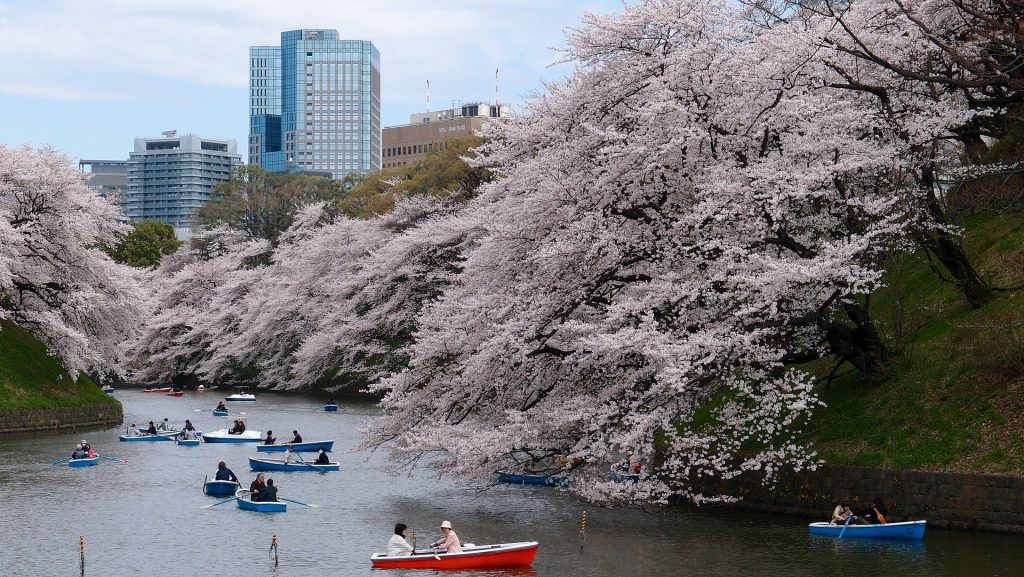 visit Japan with Flying Club Sweet Spots